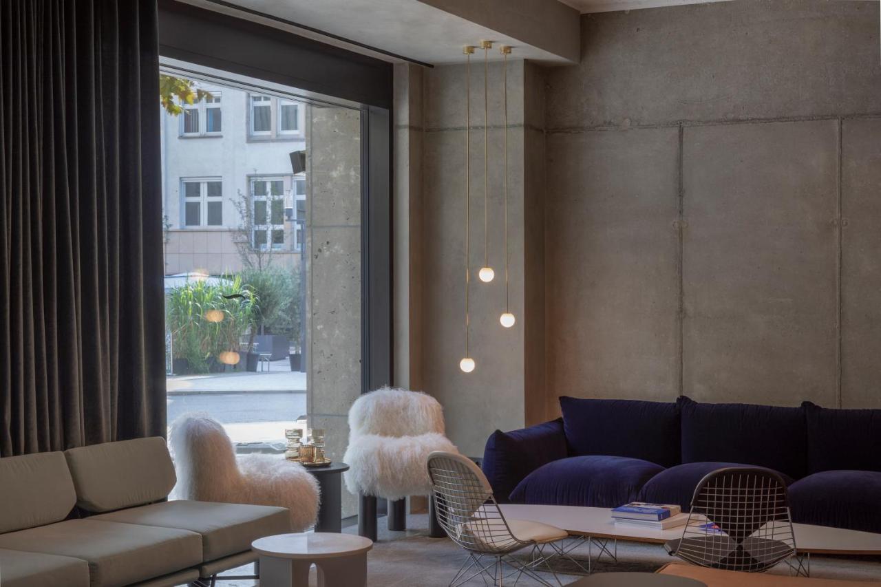 Emilu Design Hotel สตุตการ์ต ภายนอก รูปภาพ