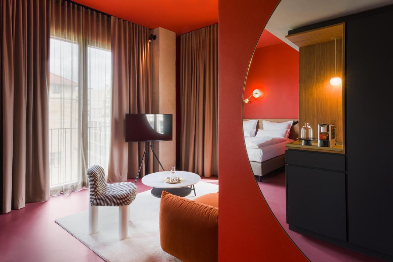 Emilu Design Hotel สตุตการ์ต ภายนอก รูปภาพ