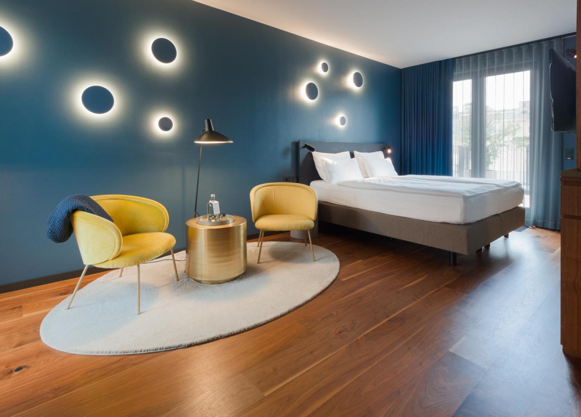 Emilu Design Hotel สตุตการ์ต ภายนอก รูปภาพ